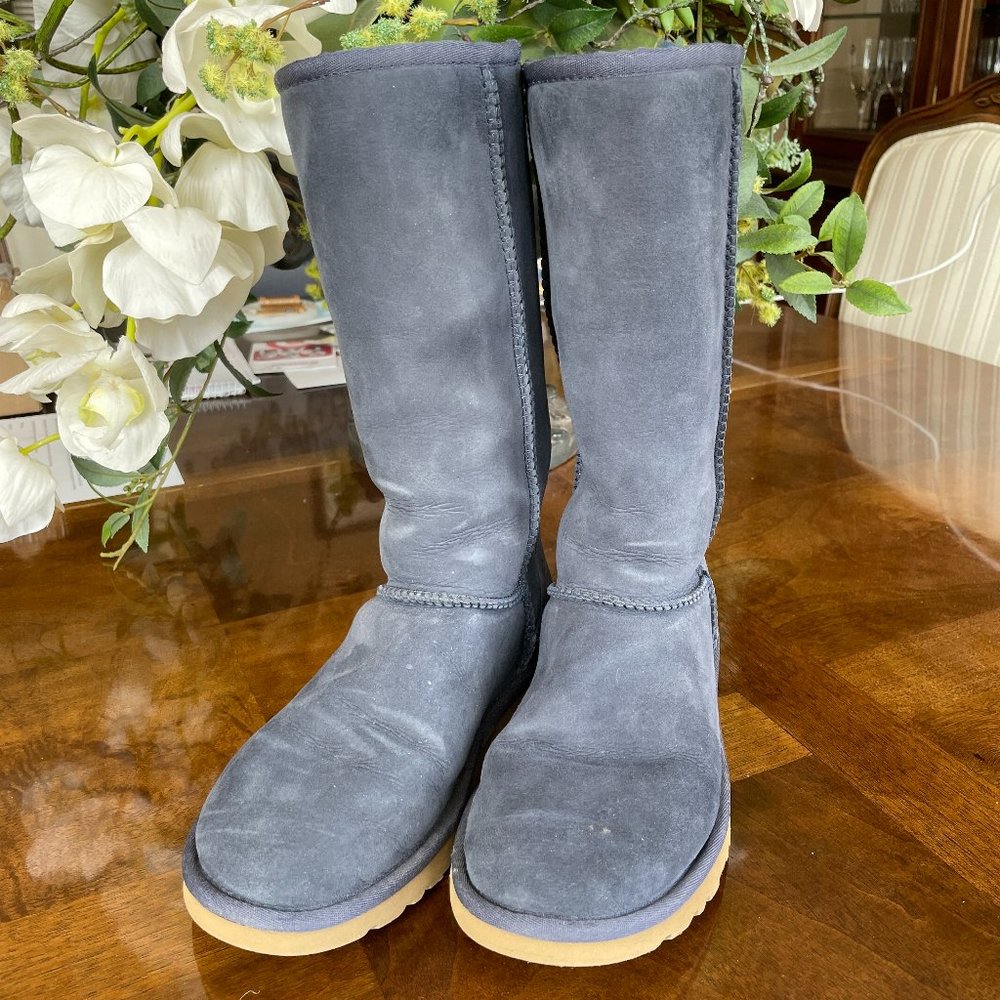 UGG CLASSIC TALL BOOTS 5815 BLUE SIZE 6